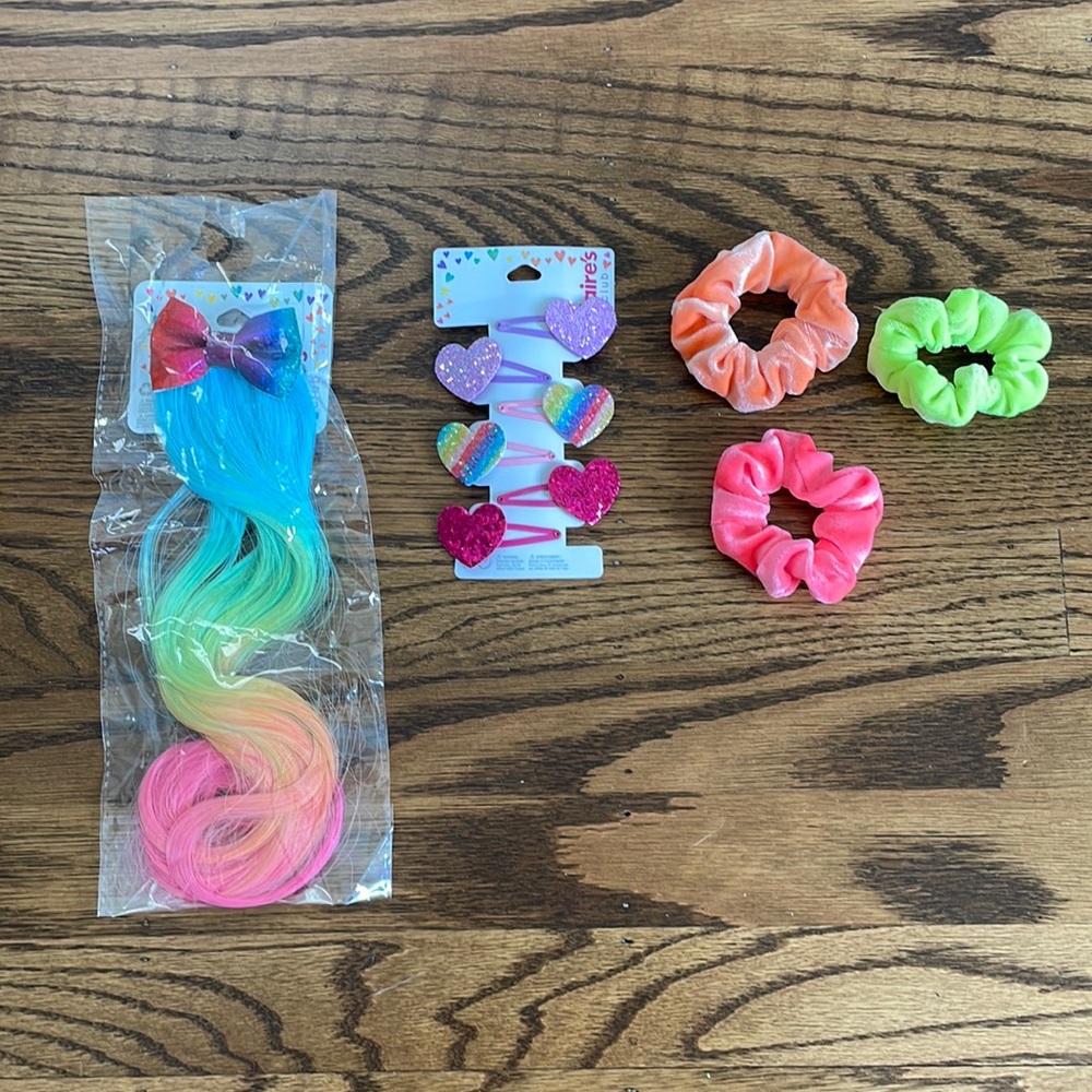Neon hair accessories